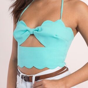 🆕Turquoise scallop key hole halter